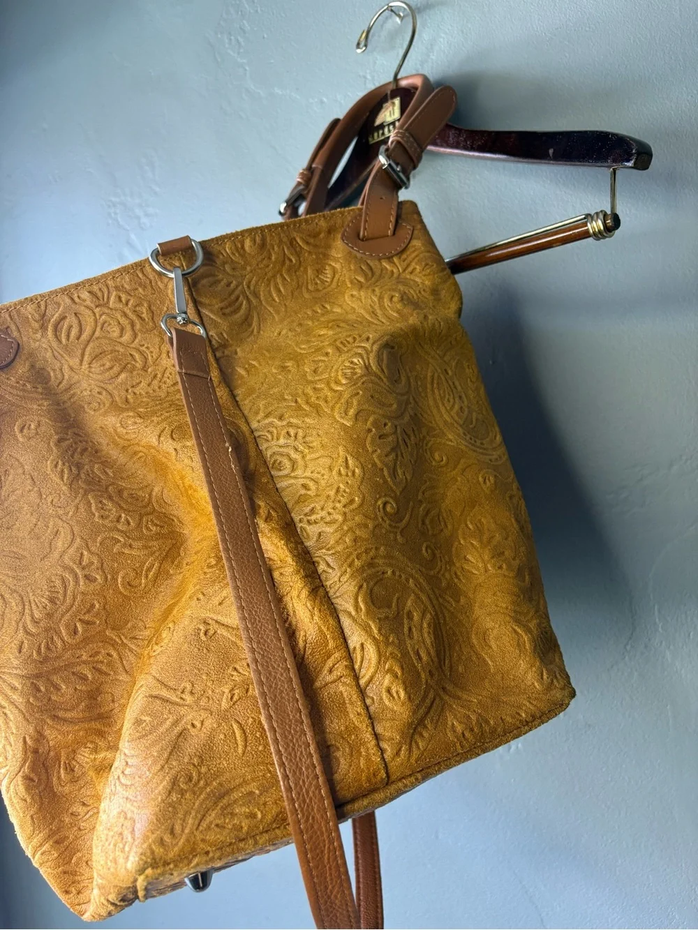 Isadora of Florence Large Tooled Italian Leather Tote Bag